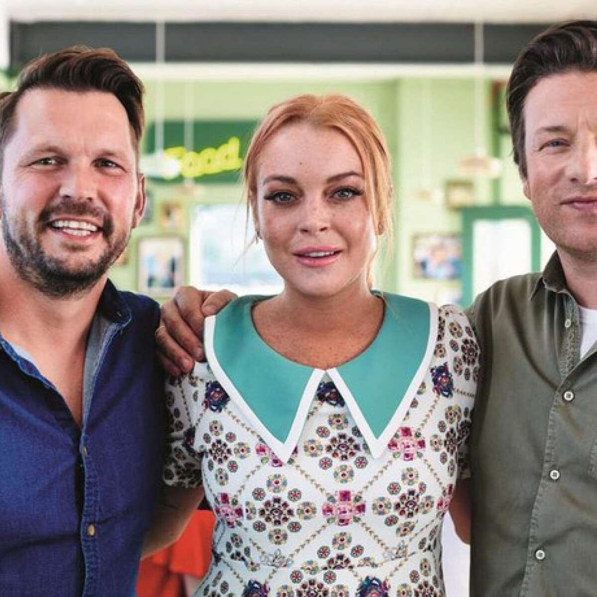 Megjelent Jamie Oliver új könyve: az ételeket Garry Barlow és Lindsay Lohan inspirálta