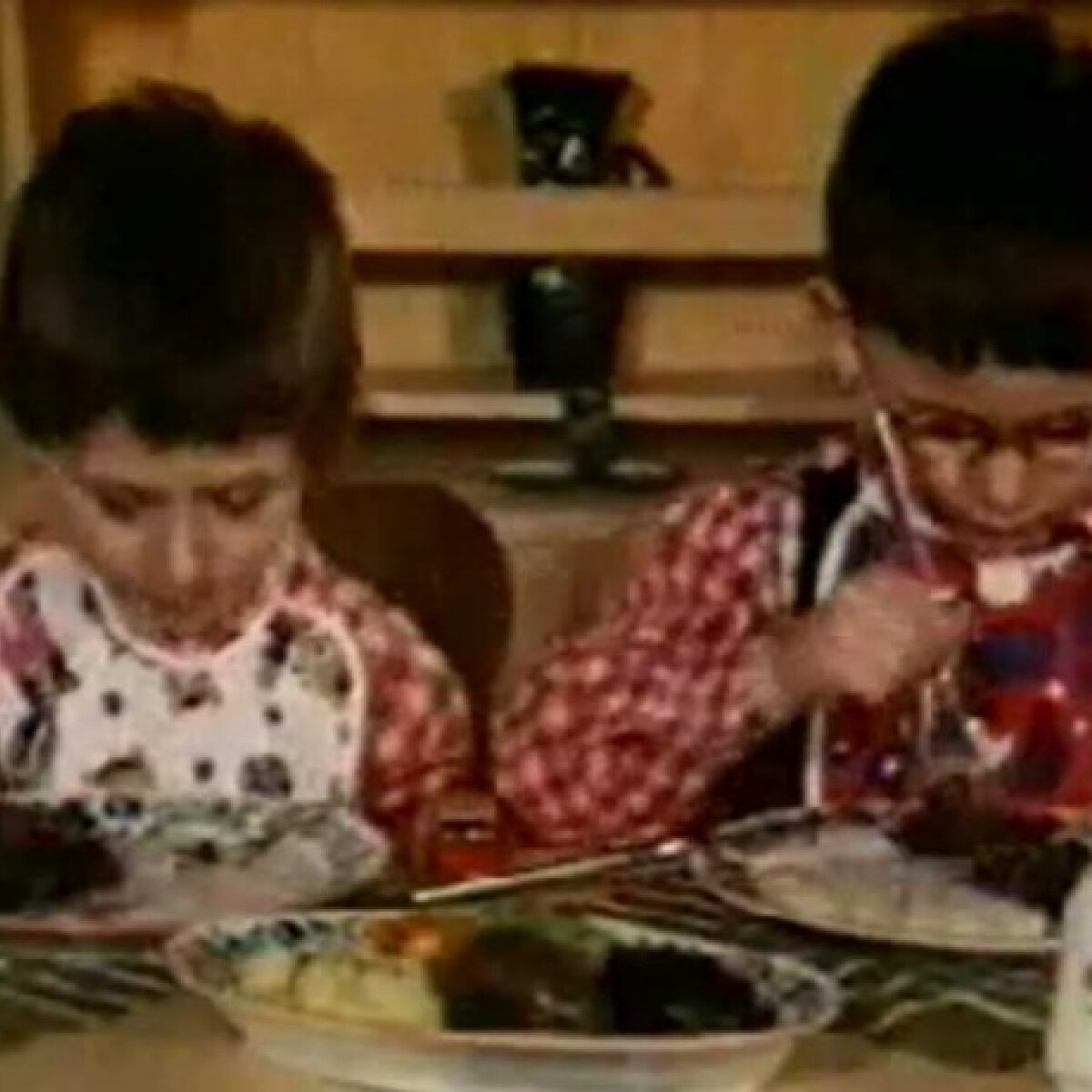 Margarint reklámozó Gobbi Hilda és májas hurka - Reklámok a ’80-as évekből