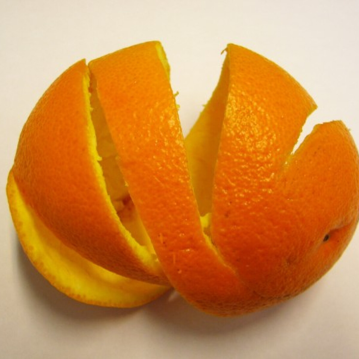 A 3 legmenőbb narancspucoló trükk