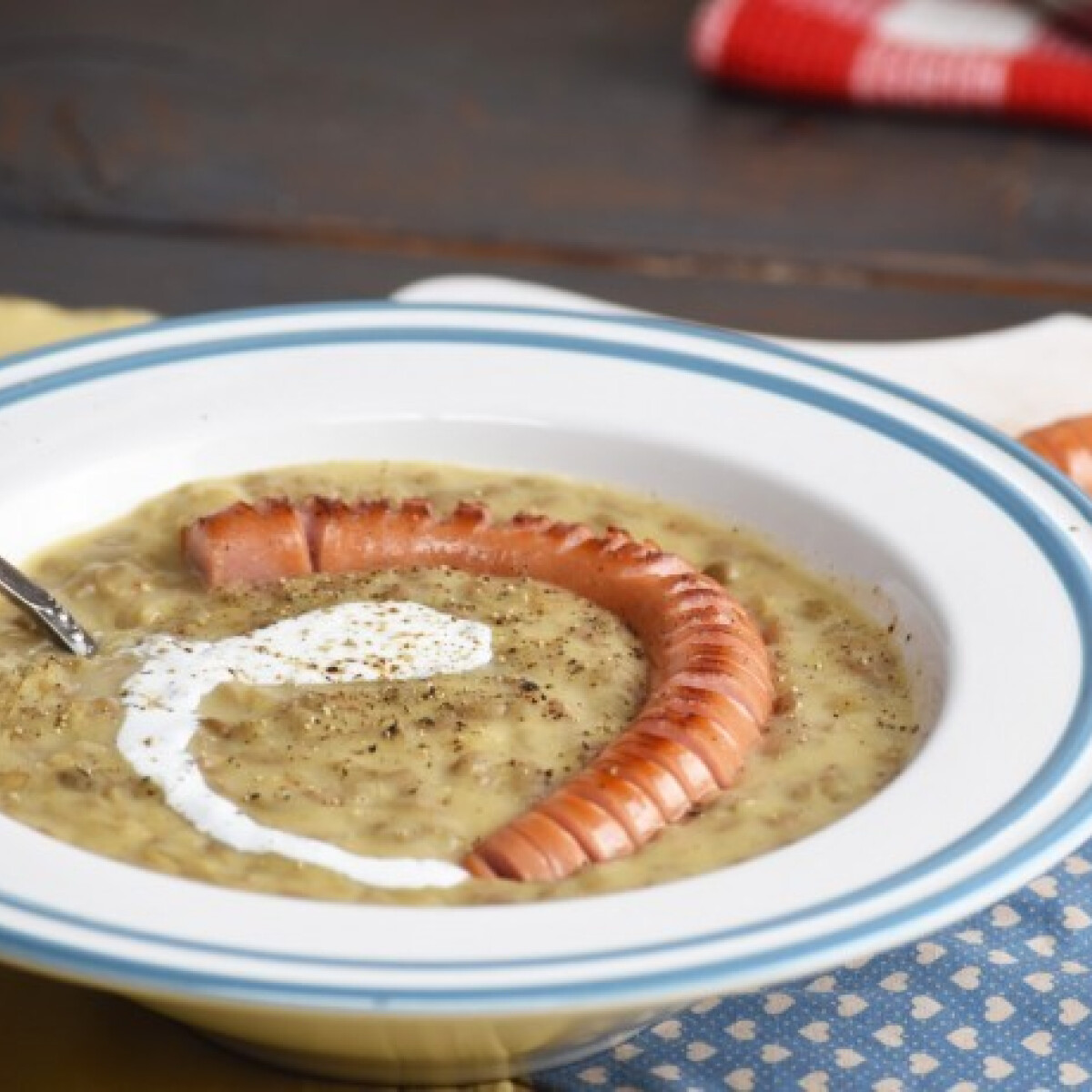 TOP 10 olcsó virslis recept: a levesen át a főzeléktől a paprikás krumpliig