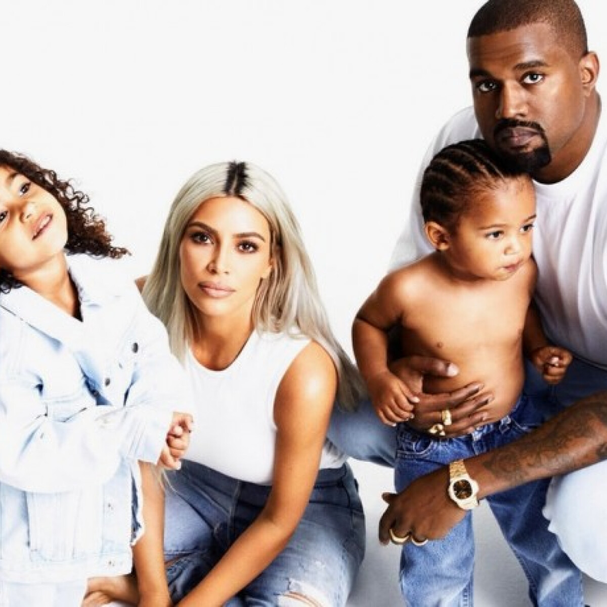 Gondoltad volna, hogy Kim Kardashian szokott főzni? Hihetetlen fogással lepte meg hétvégén a gyerekeit