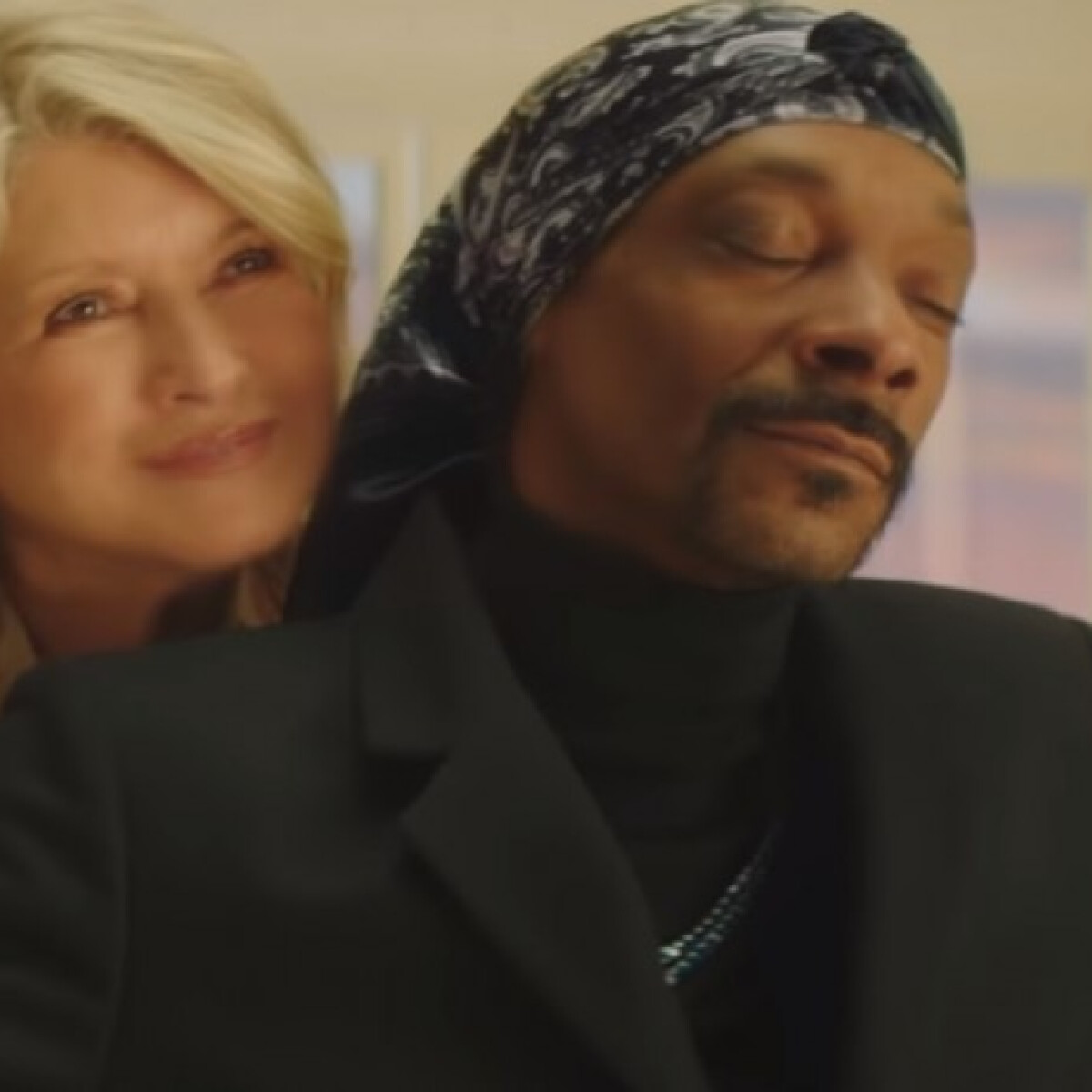 Martha Stewart és Snoop Dogg teljesen újraértelmezték a Titanic szerelmes jelenetét