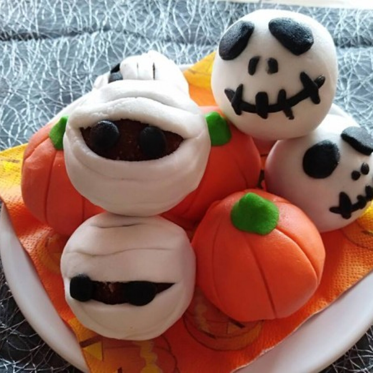 11 rémisztő és finom süti Halloweenre