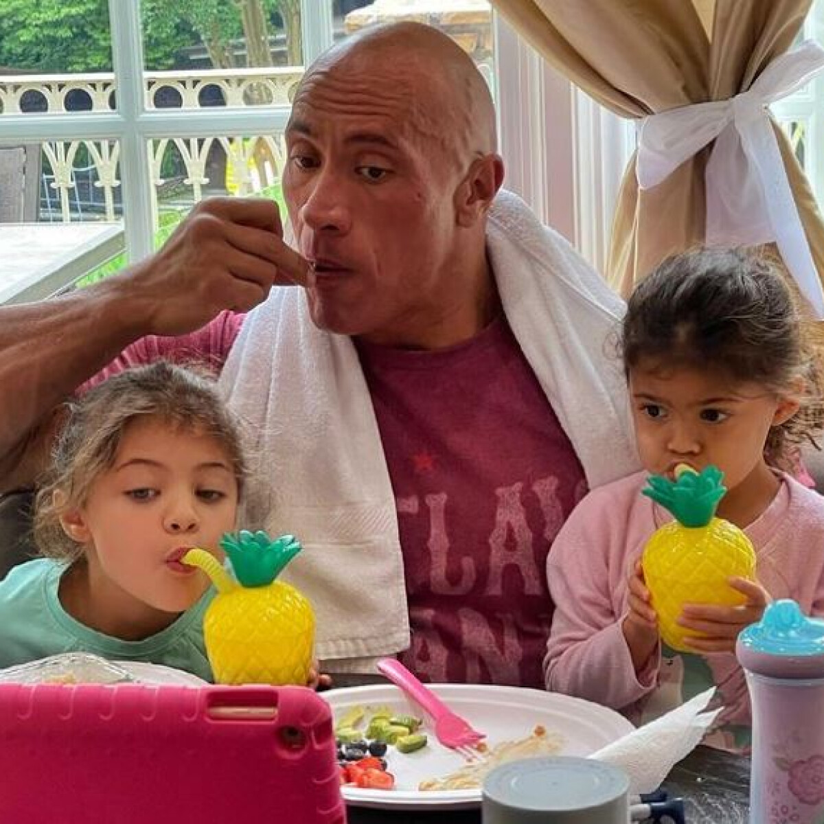 Dwayne Johnson elárulta, mi mindent eszik egy nap