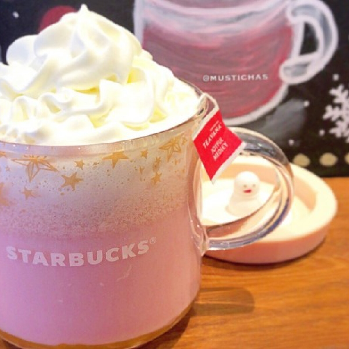 Hamarosan Valentin-nap! Rózsaszín szépség érkezik a Starbucks-tól
