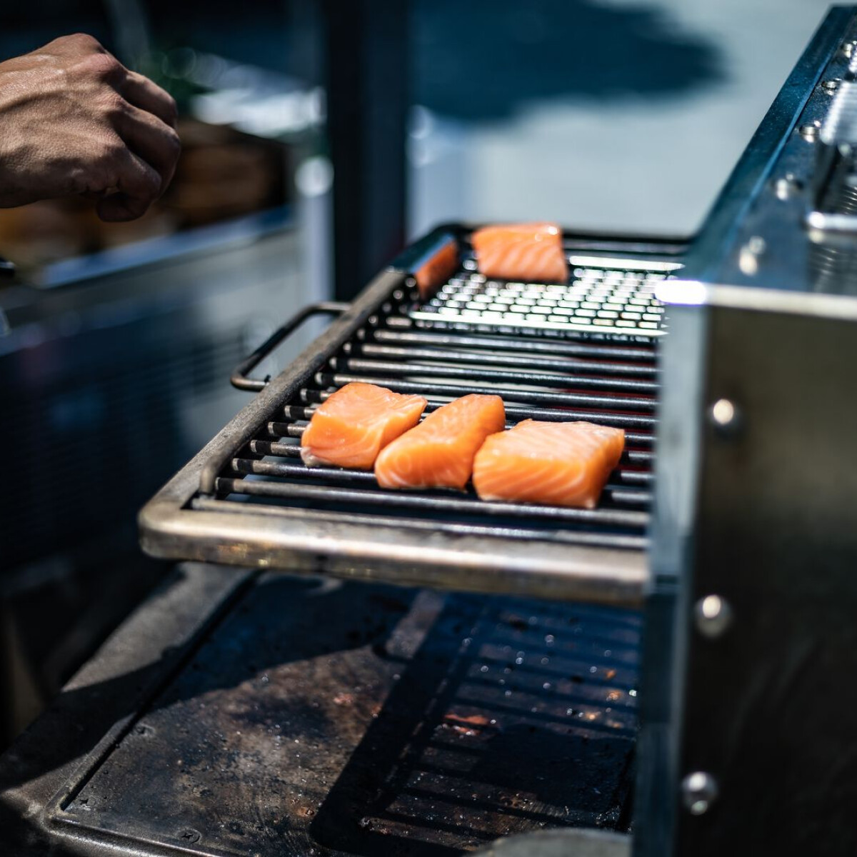 Ikonikus grilleken tartott bemutatót a Josper három nemzetközi mesterszakácsa