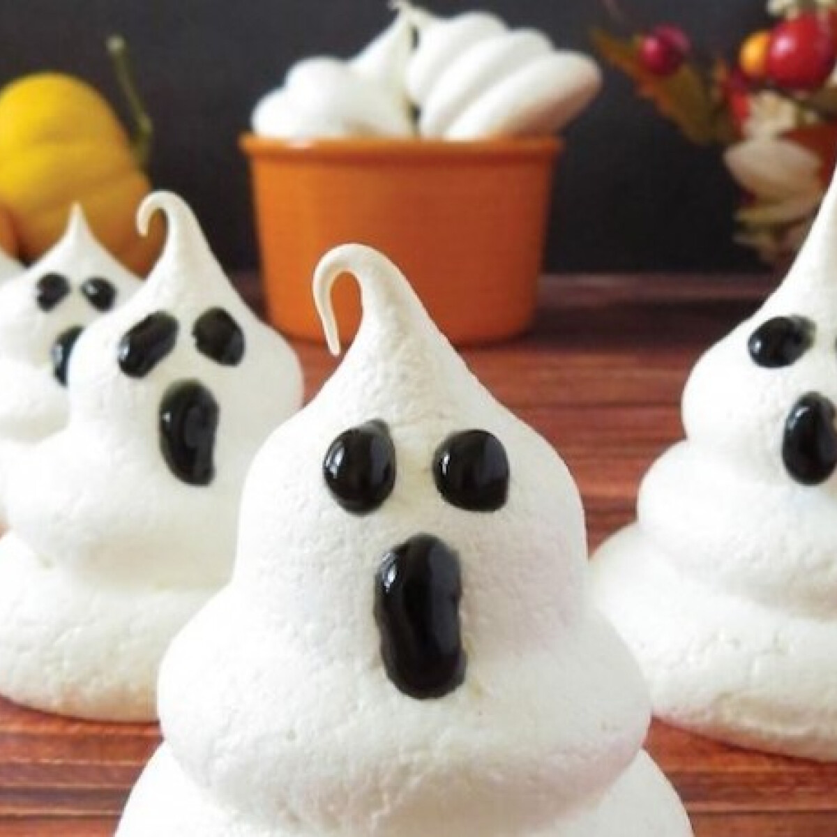 20+1 rémisztő, de finom étel Halloweenre
