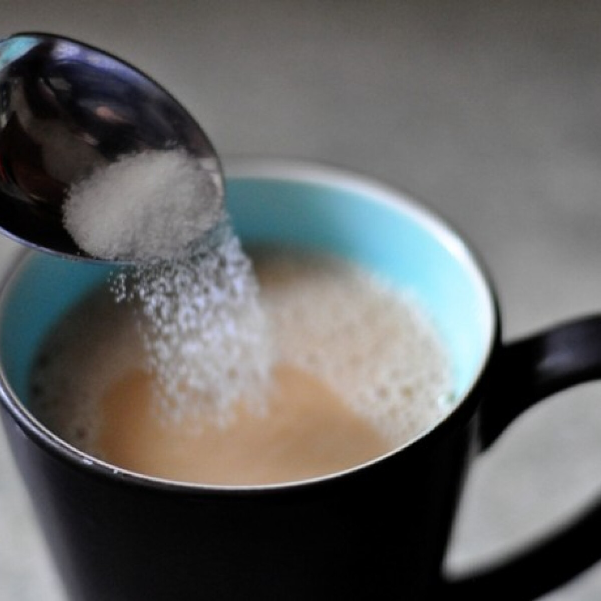 Ezért sülhet el jól, ha véletlenül egy csipet sót hintesz a kávédba