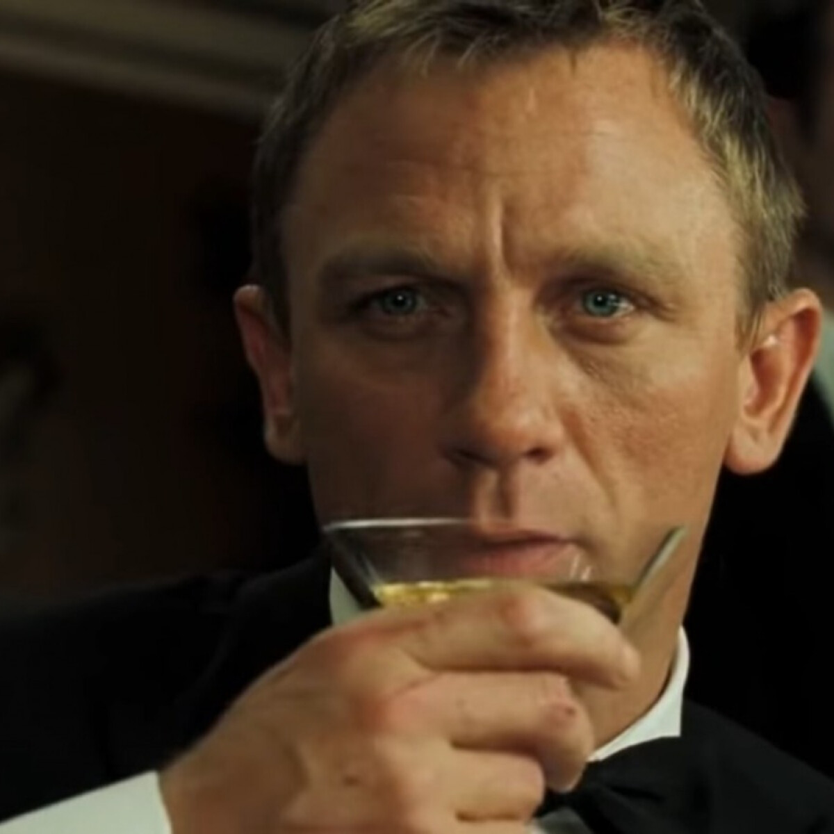 Daniel Craig elárulta, miért italozik szívesebben melegbárokban, mint kocsmákban