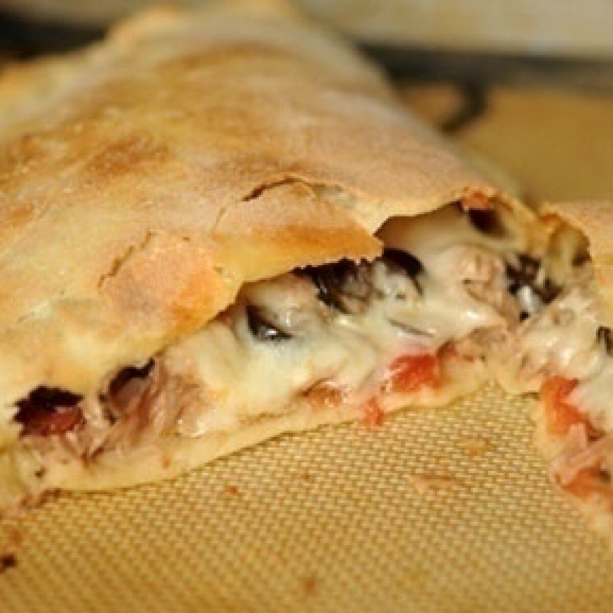 Mozzarella, a pizza leghűbb társa