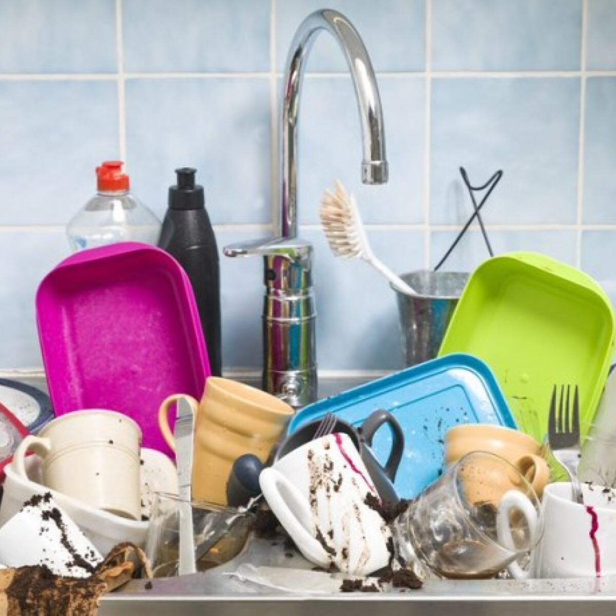 Három dolog is lehet a konyhádban, ami mocskosabb, mint a mosogatód lefolyócsöve