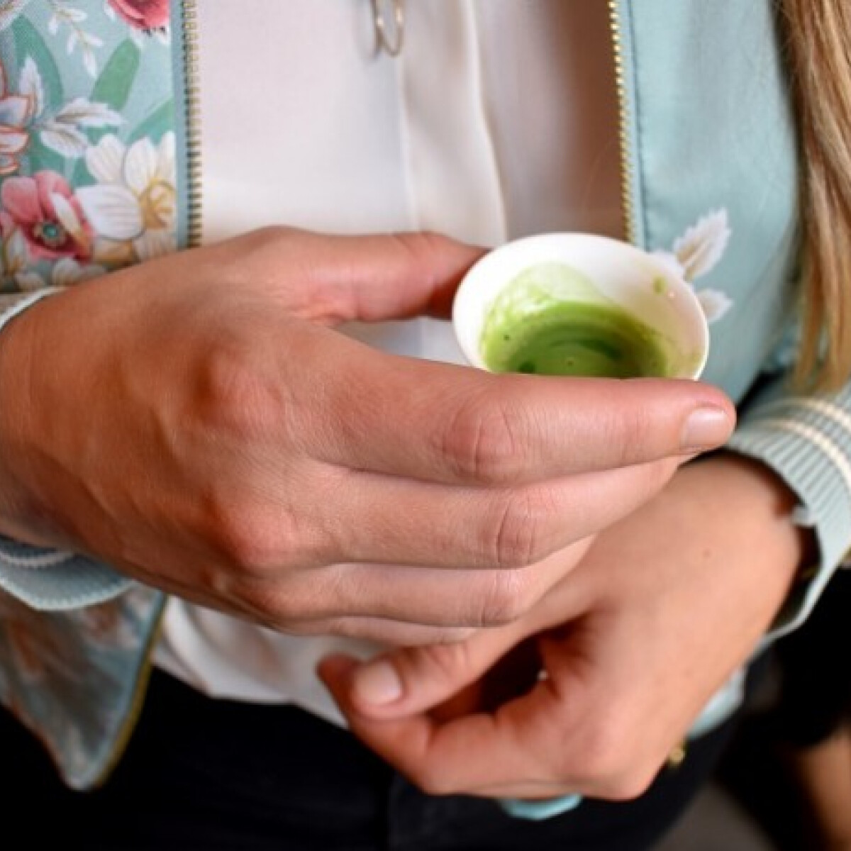A sütit zölddé varázsoló teapor fényévekre van a valódi matchától - Megkóstoltuk az igazit is!