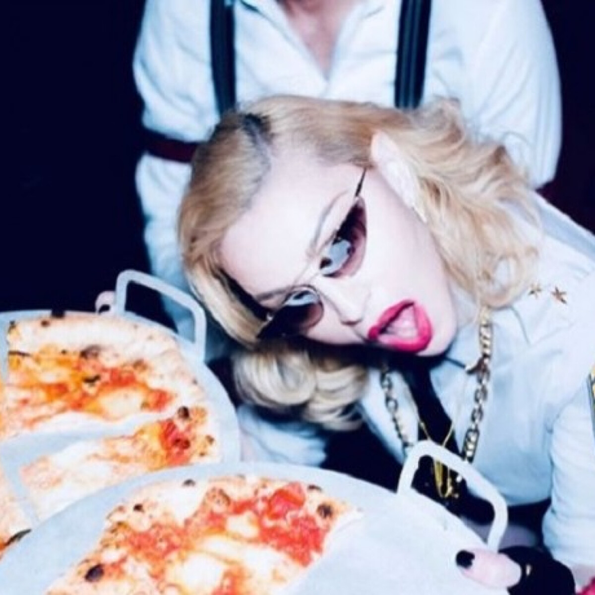 Madonna 61 évesen sem áll meg - Így ünnepelte születésnapját a popdíva