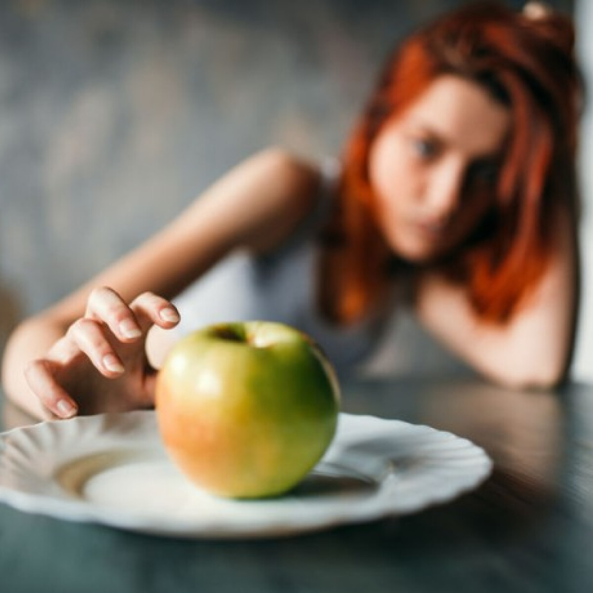 Mitől lesz valaki anorexiás, mi rejtőzik az evészavarok mögött?
