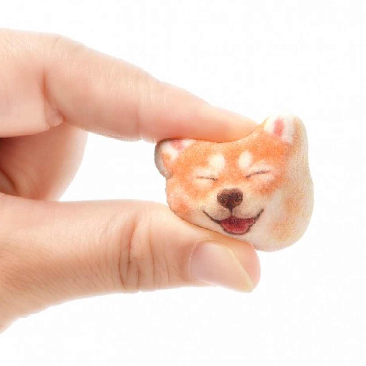 Mini, pihe-puha shiba inus pillecukrokat dobtak piacra a japánok