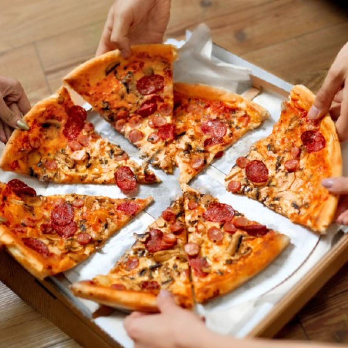 Kiderült, mikor rendeljük a legtöbb pizzát