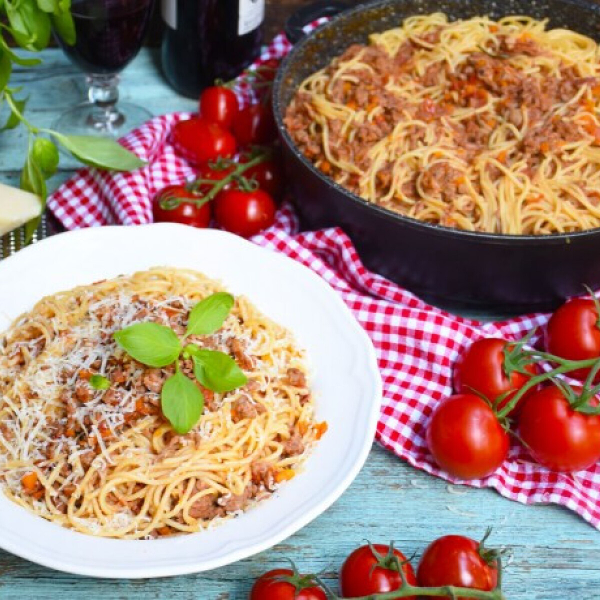 Mit főzzek ma? Zöldségleves, bolognai és meggyes túrókrém készül hétfőre