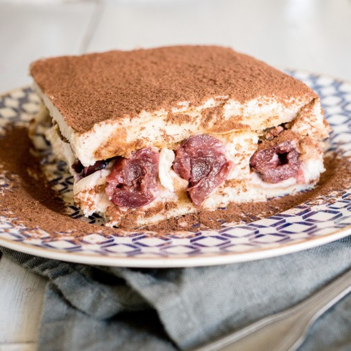 Isteni gesztenyés-meggyes tiramisu, amivel nem bírsz leállni!