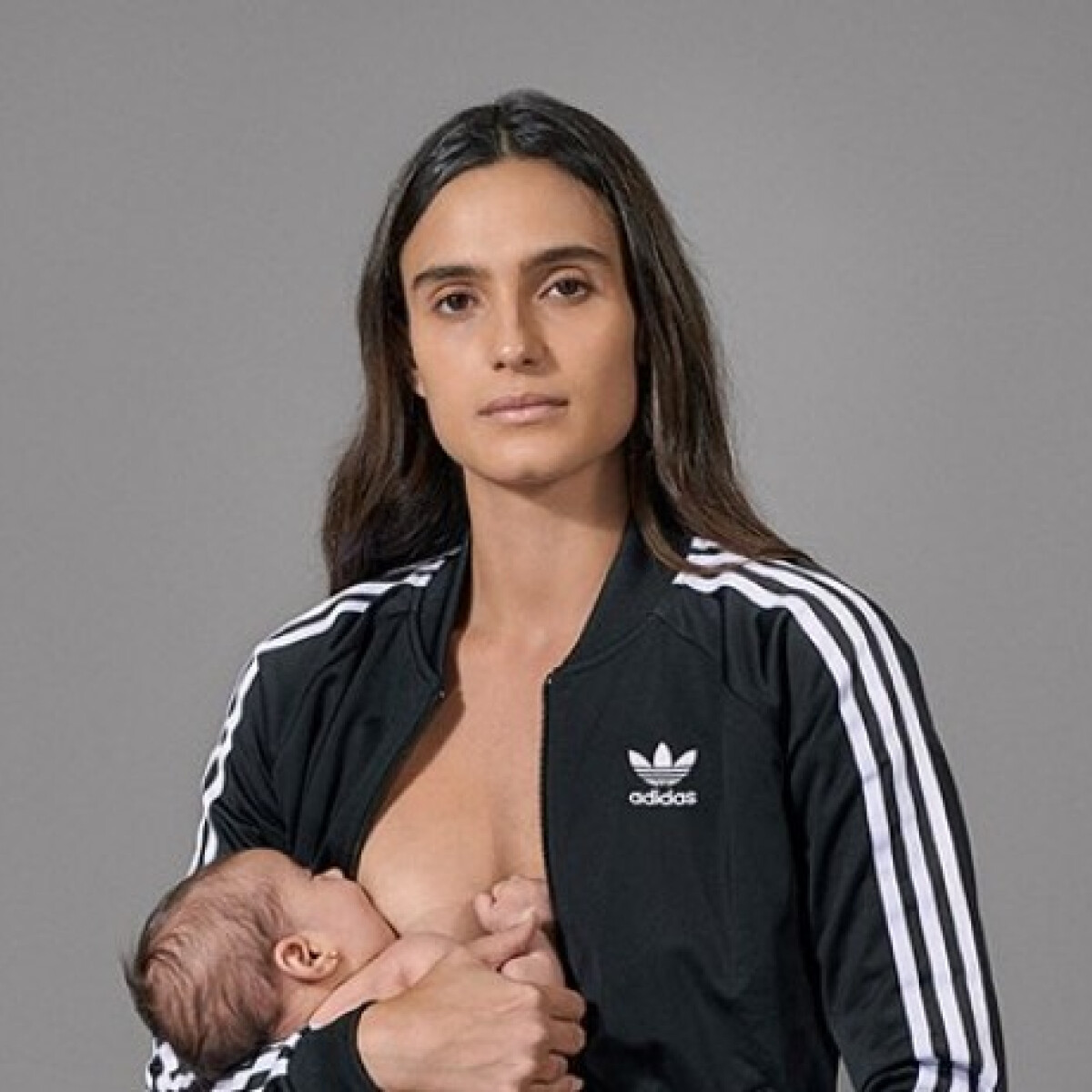 A magyarok egyik kedvenc boltja szoptatós anyákkal reklámoz