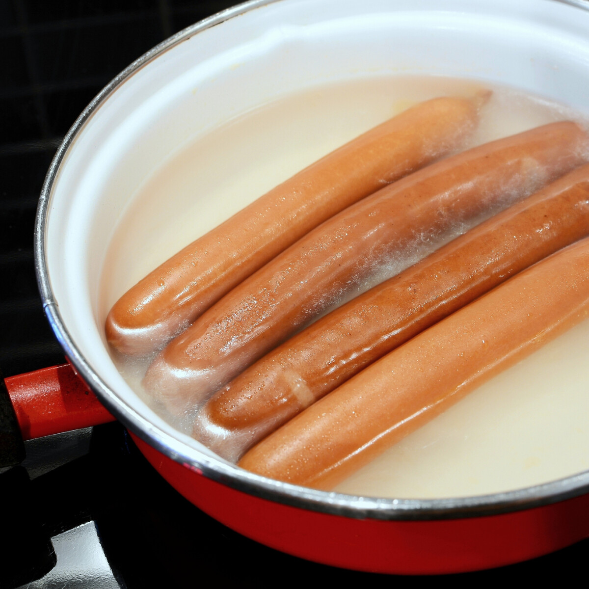 4 trükk, ha mindig megreped a virsli főzéskor