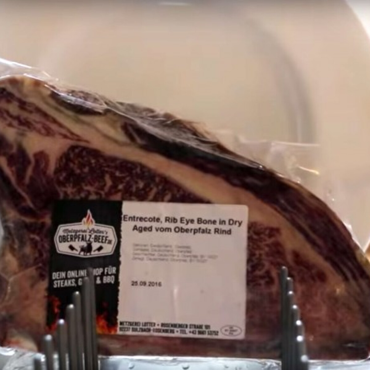 Itt egy olcsó recept arra, hogyan lehet tökéletes a steaked a mosogatógépben is