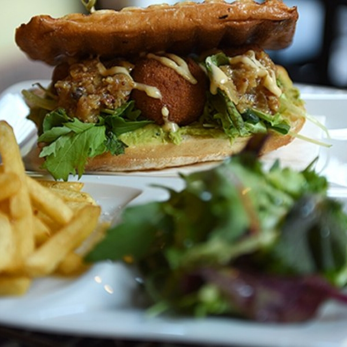 Kézműves sör, brit pubfood, Krak'n Town!