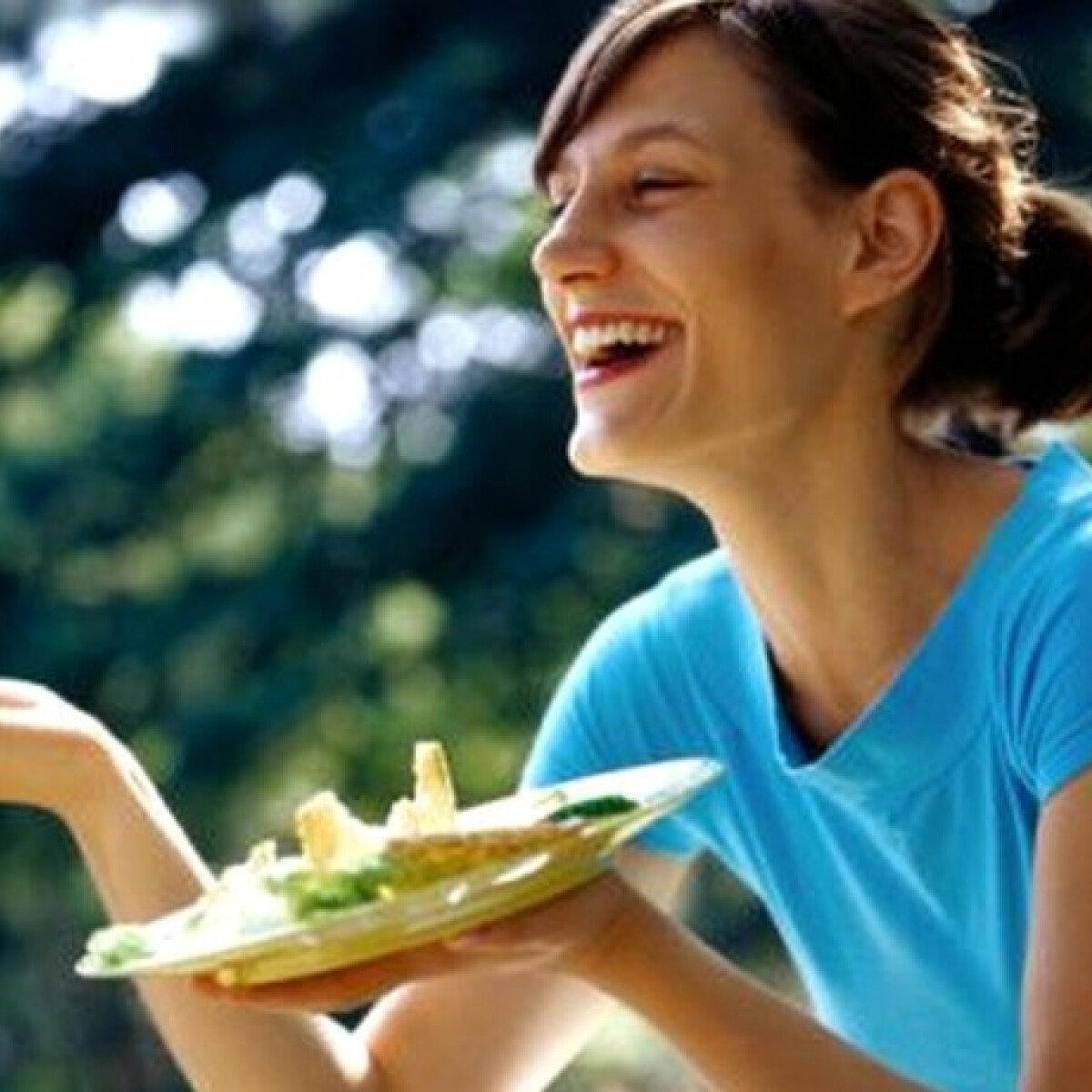 13 nő, aki annyira örül salátájának, hogy az felháborító
