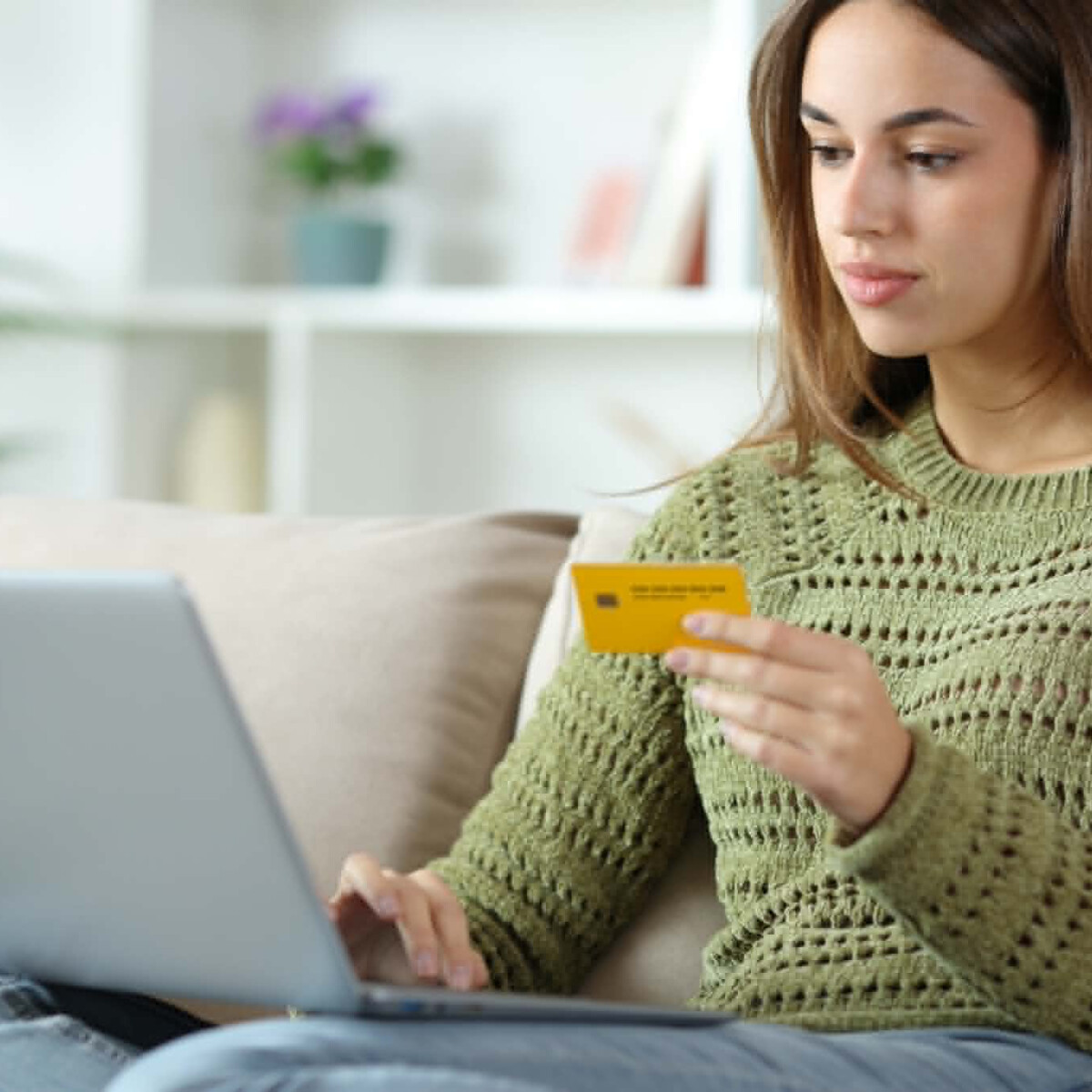 Olcsó, de veszélyes? Így szűrd ki a kamu webshopokat