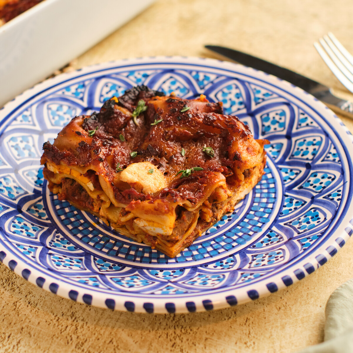 Lasagne alla napoletana, Nápoly húsban gazdag gyöngyszeme