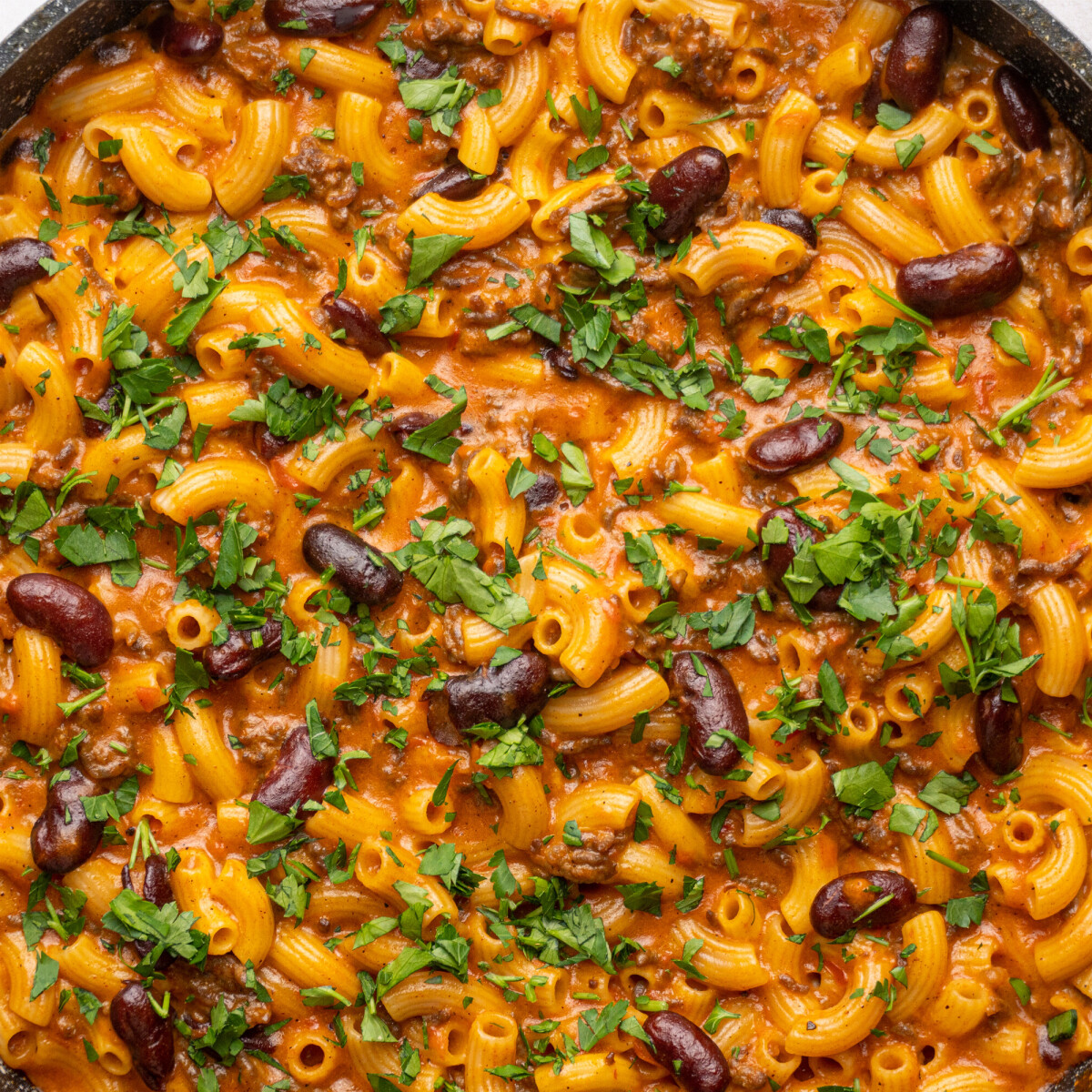 Mit főzzek ma? Gyors paradicsomleves, pikáns mac and cheese és tripla csokis brownie jár hétfőre