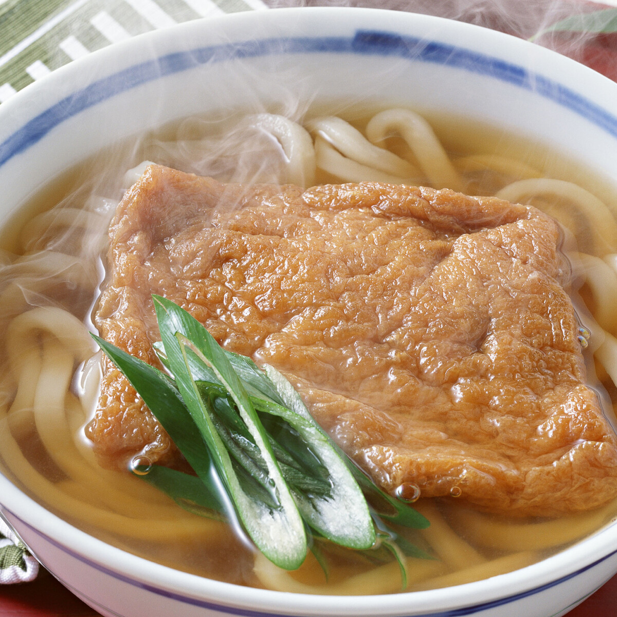 7 ínycsiklandozó tradicionális japán leves a ramenen túl