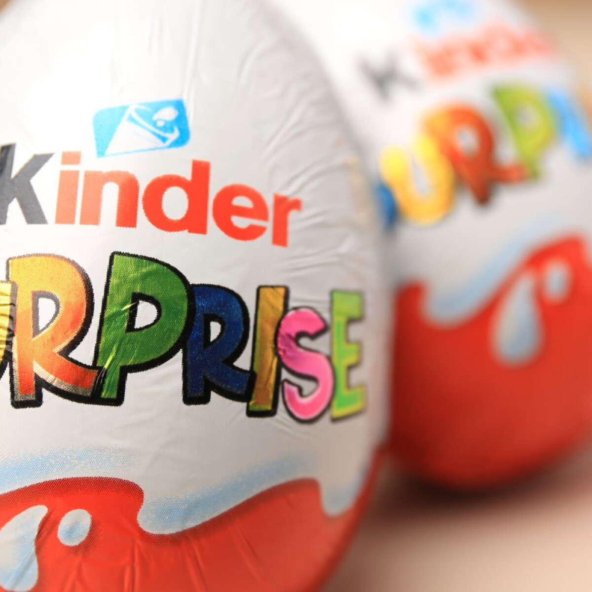Ezzel a trükkel tudhatod meg előre, mit rejt a Kinder tojás