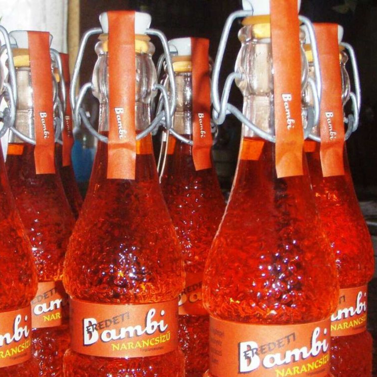 Ennyi, meg egy Bambi! – Így lett a szocializmus buborékos szupersztárja a Bambi és a Traubi