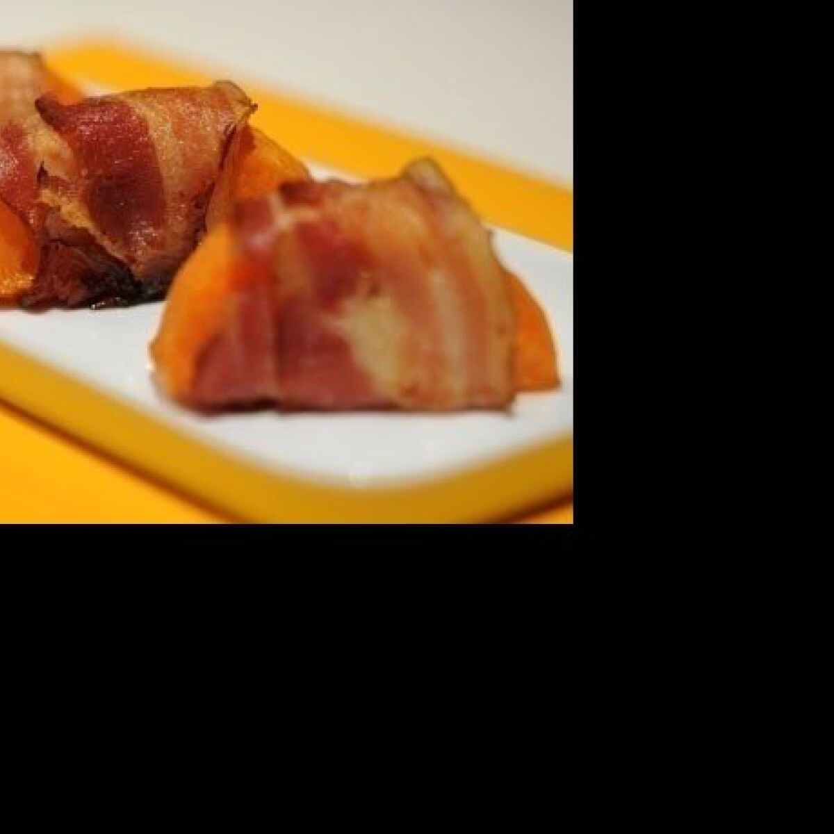 Baconbe tekert finomságok