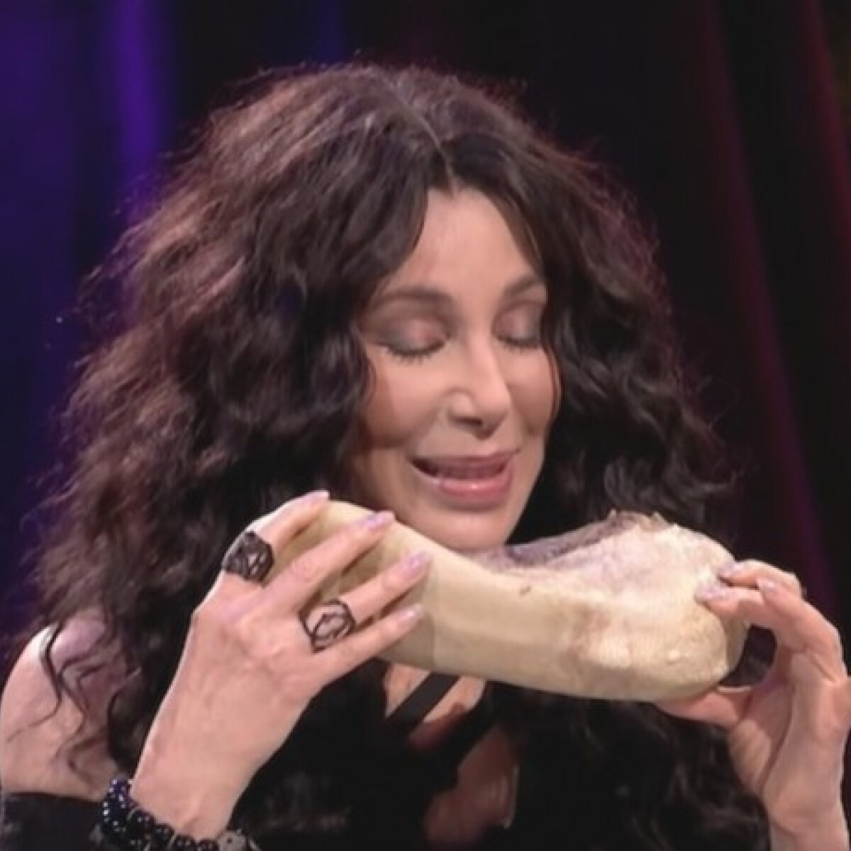 Ezt eszi a 72 éves Cher - sose találjátok ki, mi szerinte a legkárosabb élelmiszer...