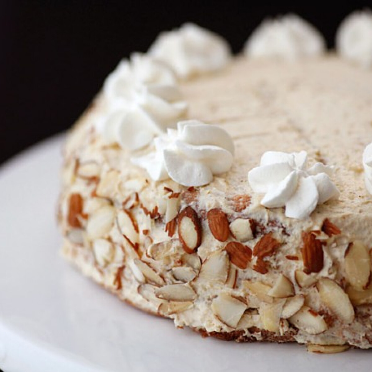 Egy elfelejtett klasszikus: orosz krémtorta
