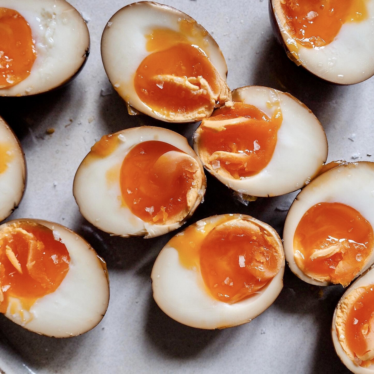 Szójaszószos tojásokkal egyszerűen lesz izgalmas a húsvétod