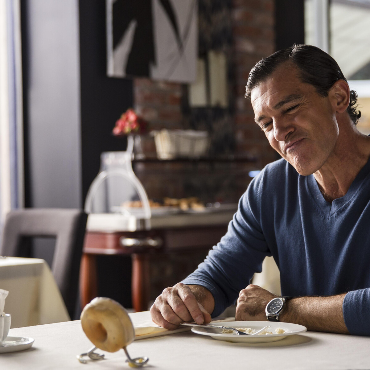 Antonio Banderas konyhája gyönyörű fényárban úszik egész nap
