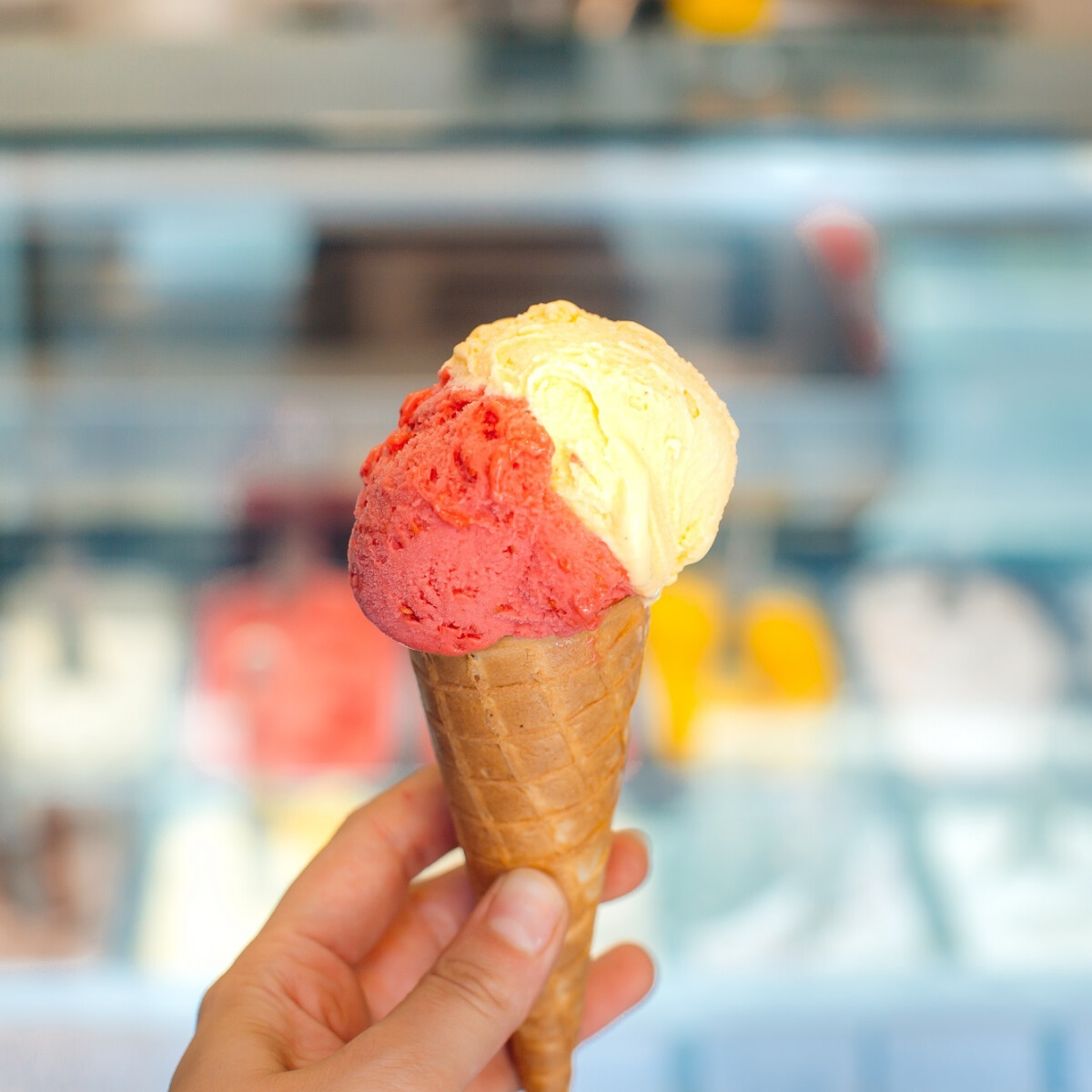 A mennyekbe emelő szicíliai fagyik és graniták Budára költöztek – Kipróbáltuk az Il Bruno Gelateriat