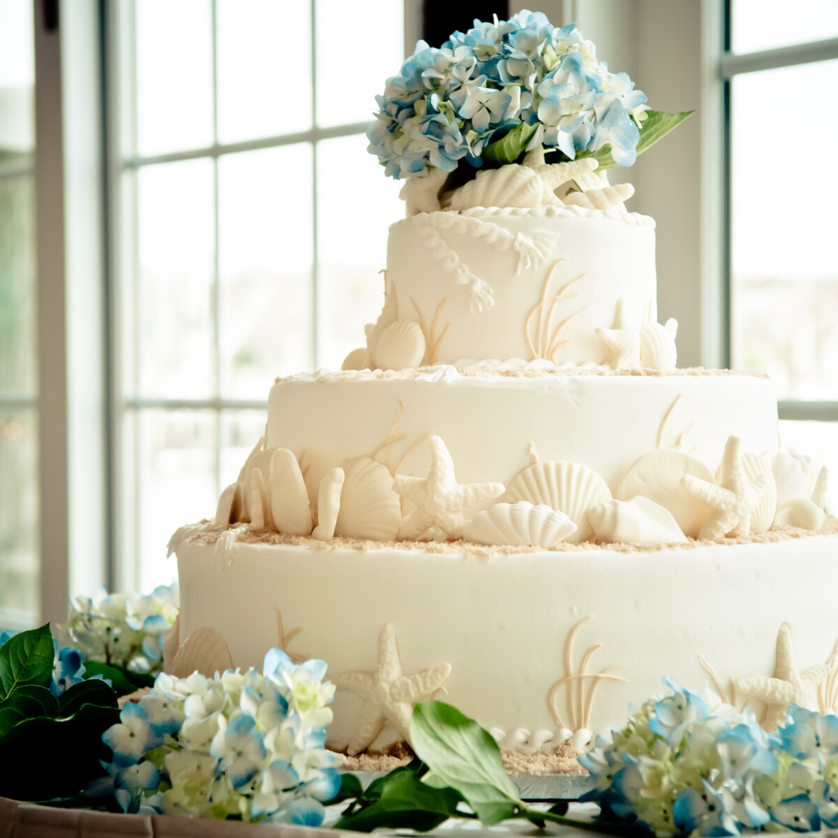 6 esküvői tortatrend, ami 2023-ban meghódítja a párokat