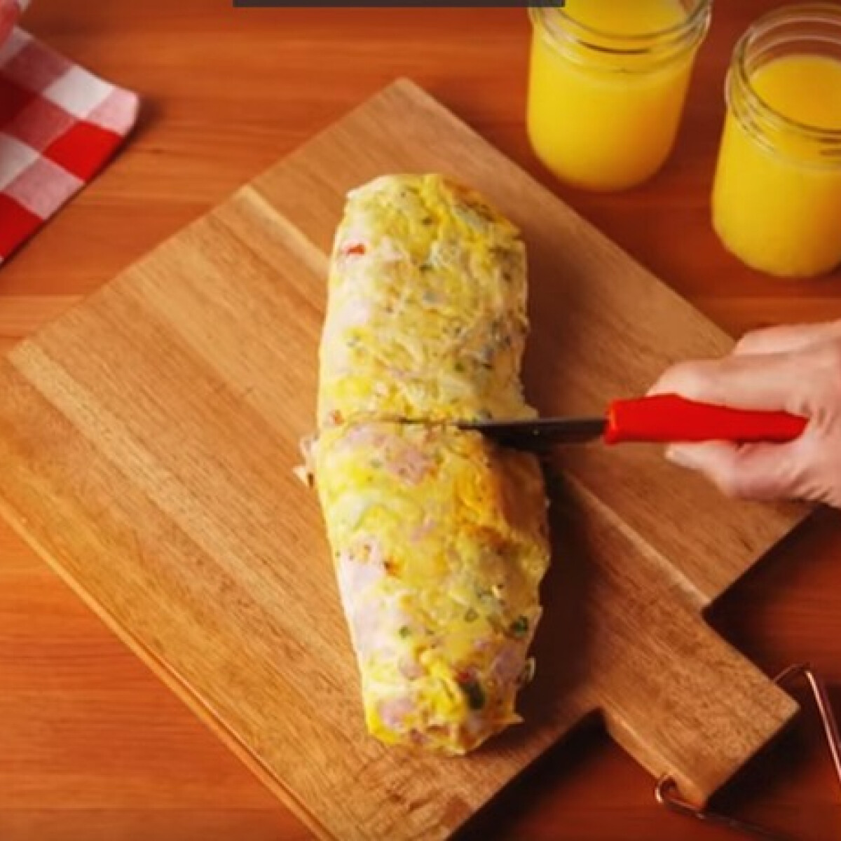 Újabb idióta módszer született - emberek ZACSKÓBAN főznek omlettet, nézzétek