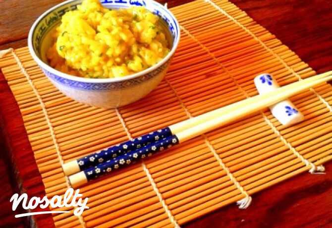 Almás rizs curryvel