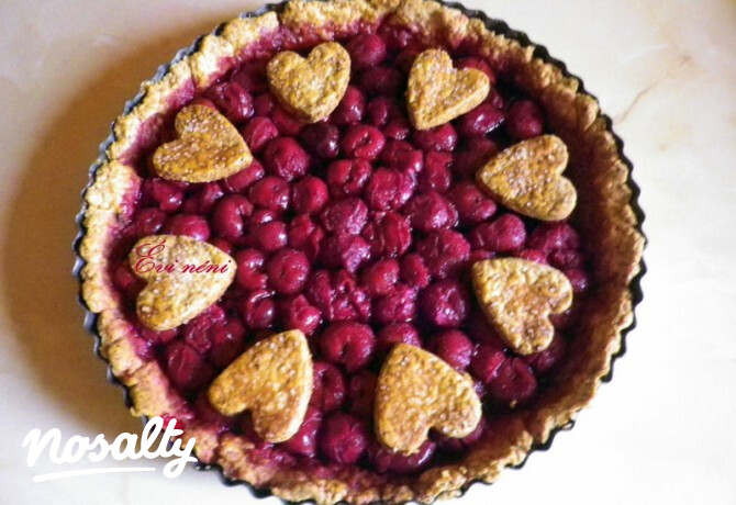 Meggyes linzertorta Évi nénitől