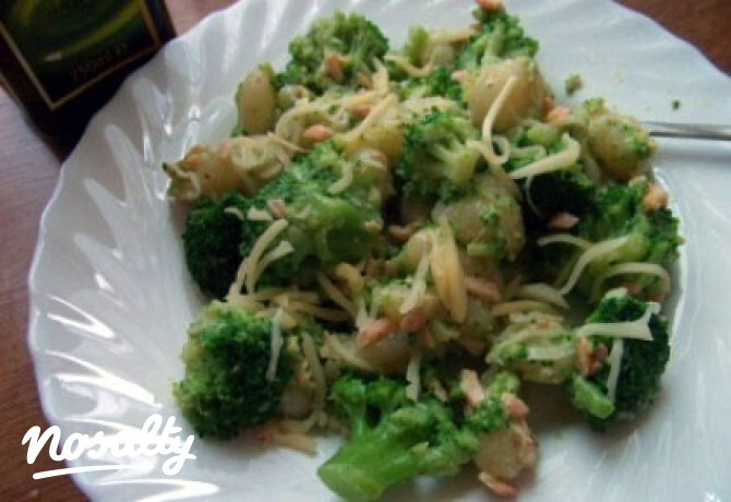 Lazacos-brokkolis gnocchi