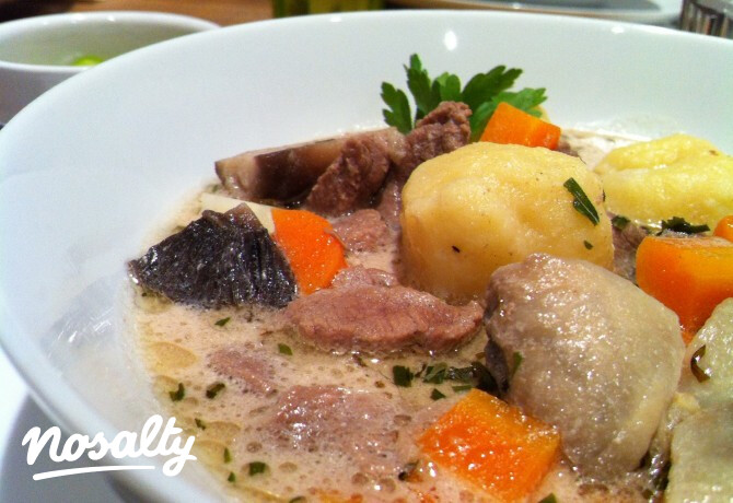 Szarvasraguleves