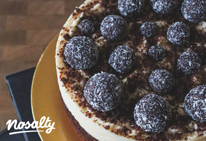Fehér csokis-kókuszos brownie torta