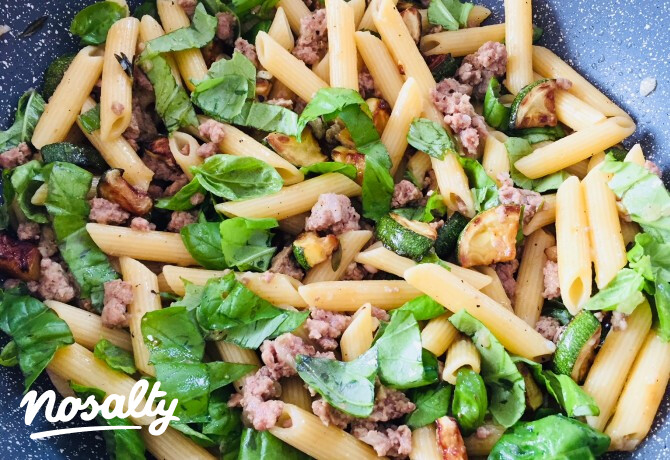 Bazsalikomos penne