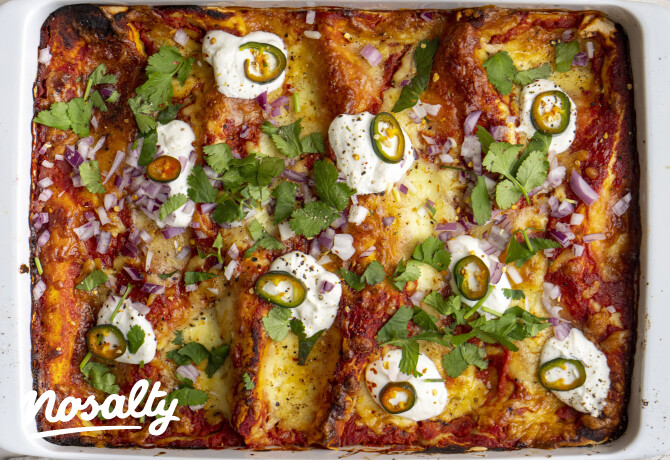 Enchilada, a csirkehússal töltött mexikói palacsinta