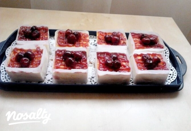 Ezen a képen: Diabetikus meggyes cheesecake