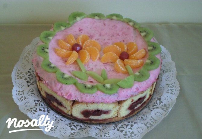 Mascarponés-gyümölcsös charlotte torta